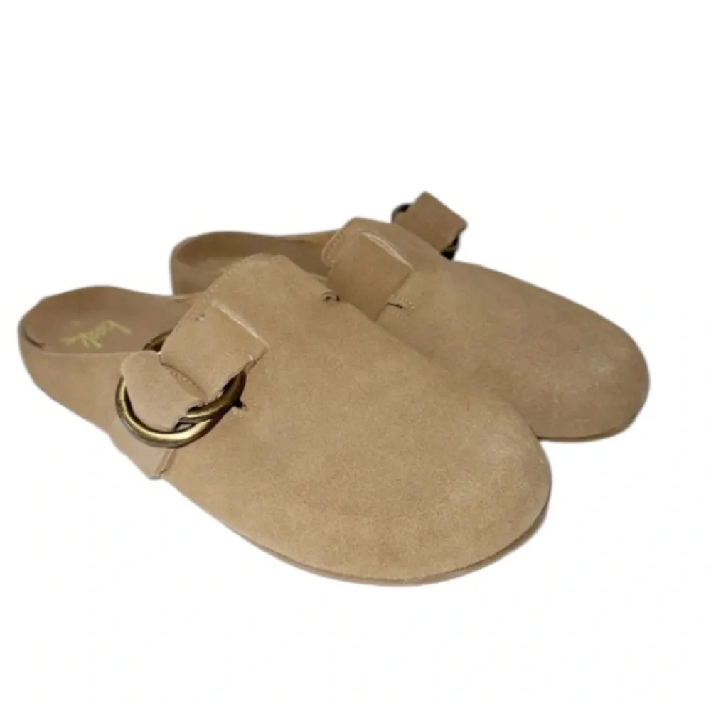beek Tan Suede Buckle Mules NWOT - Picture 2 of 9